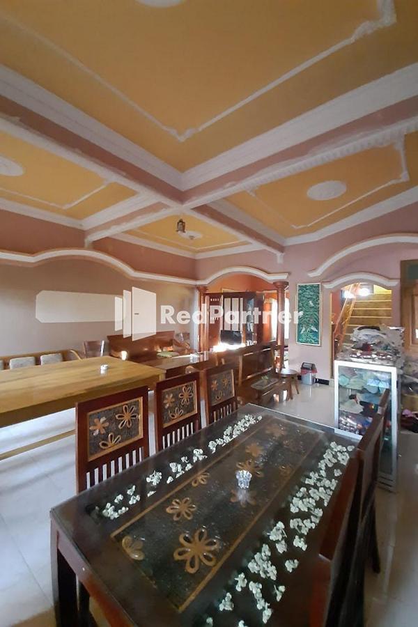 Bromo Indah Lestari Homestay Mitra Reddoorz Pasuruan Exterior foto
